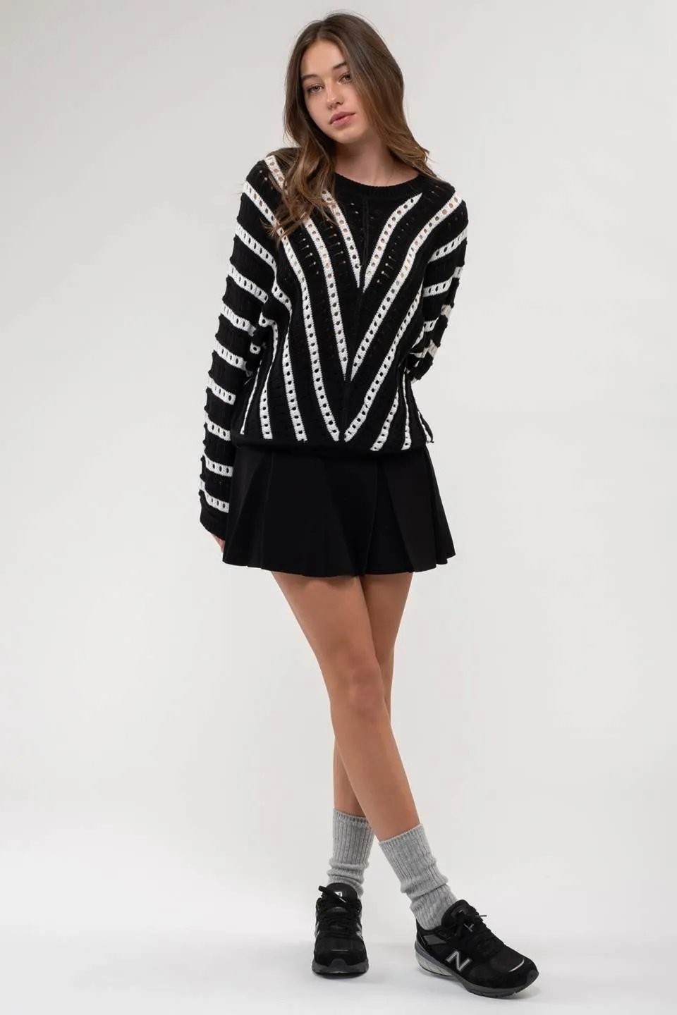 CHEVRON KNIT PULLOVER SWEATER