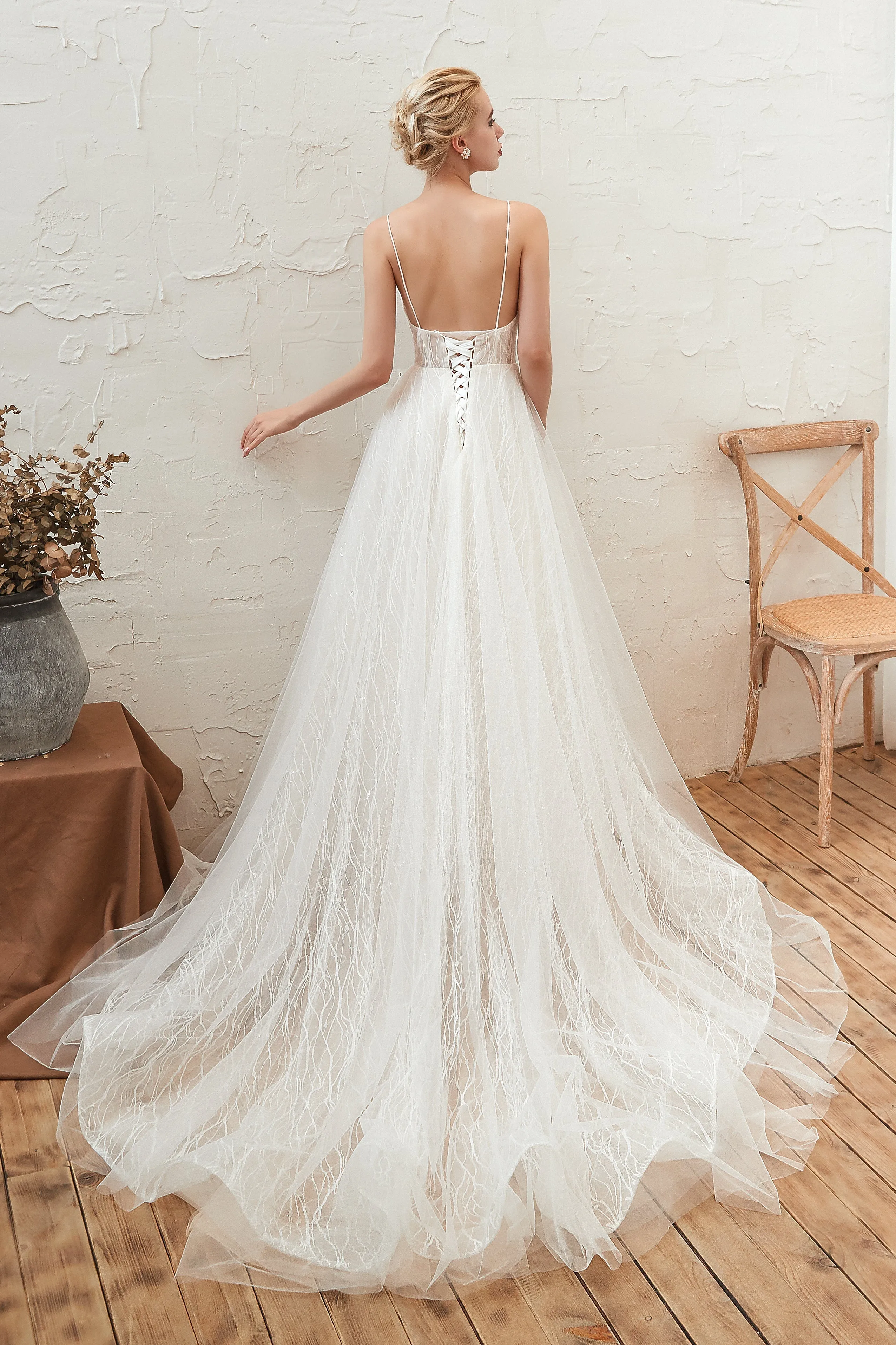 Chic Deep V-Neck White Tulle Princess Open Back Wedding Dresses with Court Train